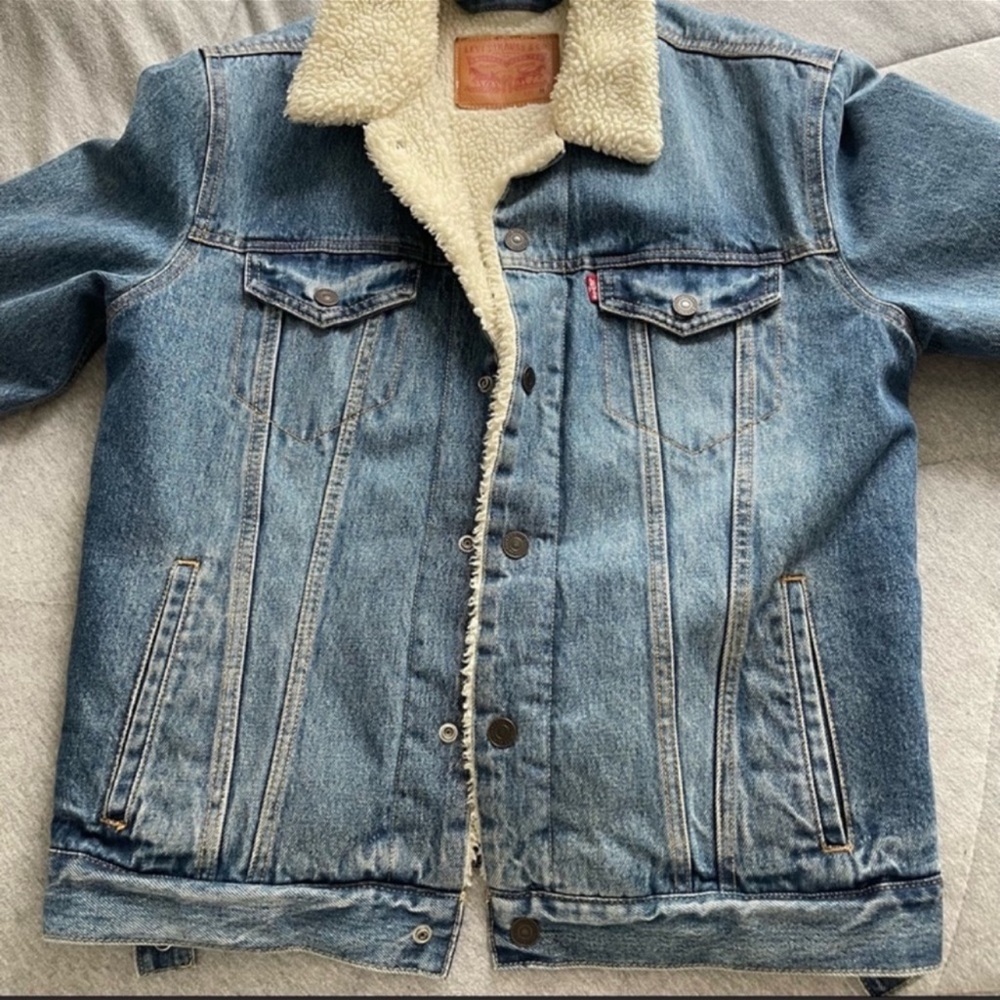 Levi’s Denim Sherpa Trucker Vintage Look Jacket